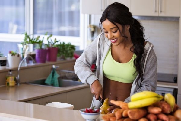 Woman prioritising healthy food afer exercise